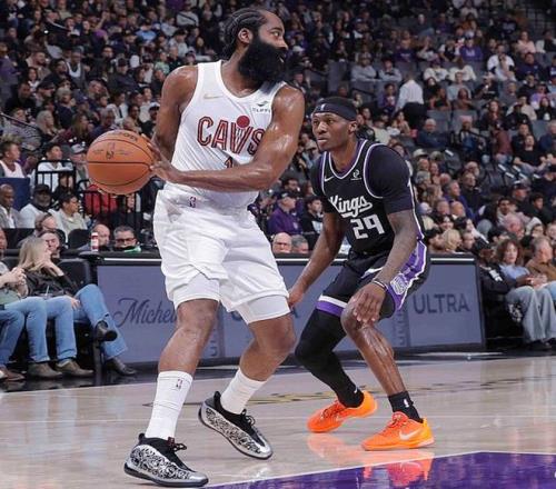 阿诺德效仿,贝林厄姆庆,世界波一击,亚博体育,亚博体育官网,亚博体育app,亚博体育下载