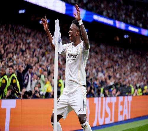 转正后表现,平平,湖人新后场,亚博体育,亚博体育官网,亚博体育app,亚博体育下载